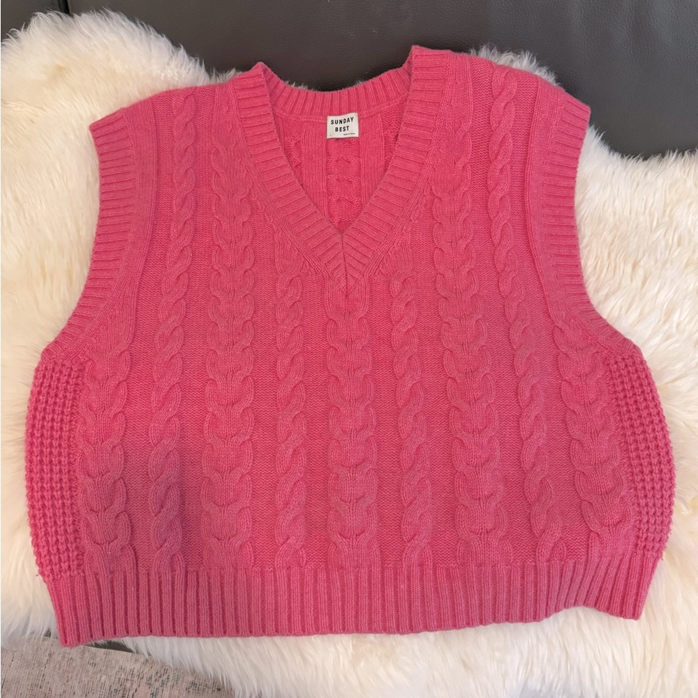 Aritzia Vest